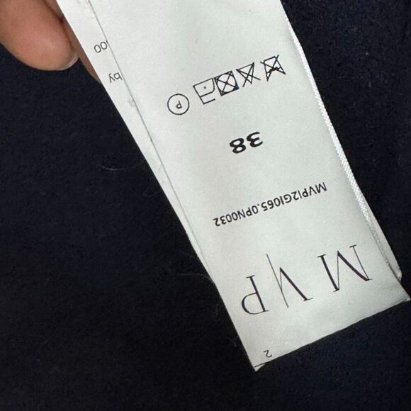 navy blue double-breasted blazer, MVP wardrobe blazers size 38 - Picture 7 of 8